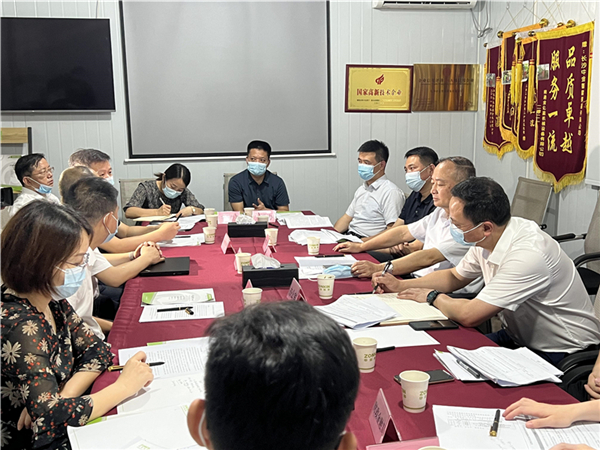 长沙经开区管委会张庆红主任等一行莅临安博站·官方版网站登录入口装备。